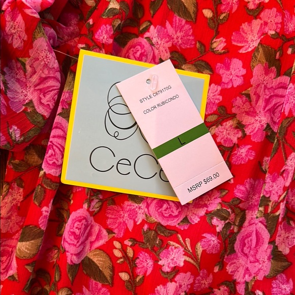 NWT CeCe Red and Pink Floral Top. Size Large - Picture 8 of 10